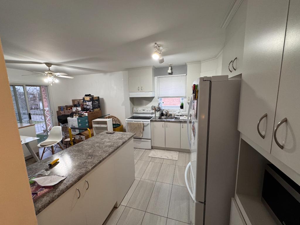 ** Un mois gratuit** Appartement 4 1/2 à louer à Vaudreuil-Dorion | 2900480