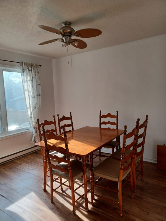 3 Chambres / 3 Beds - Townhouse, Hull | 2900561