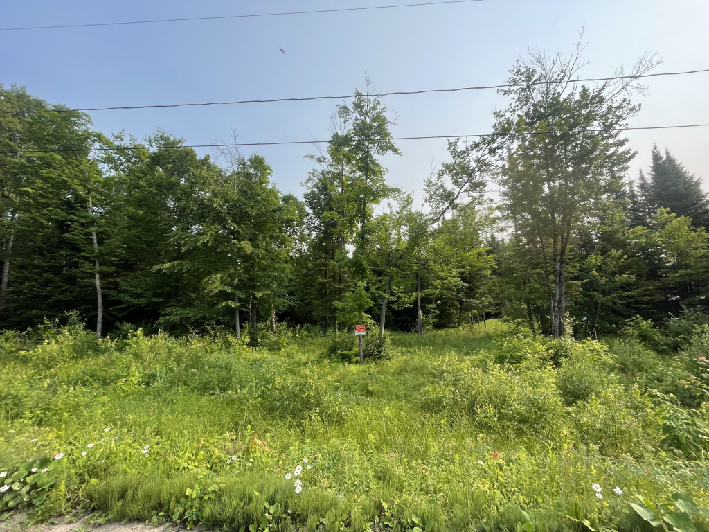 Beau Terrain Plat Sommet Des îles | 2900565