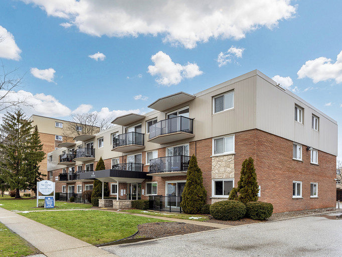 Elkhart Manor | 396 Exmouth St., Sarnia | 2900692
