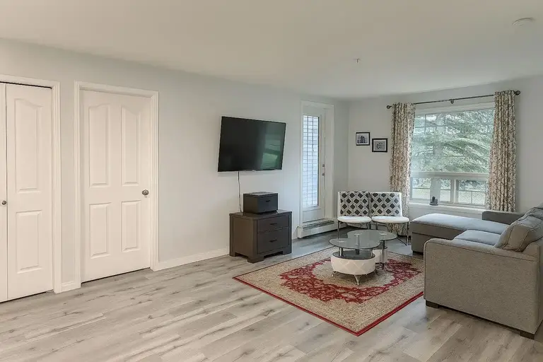 Furnished + All Utilities Included Spacious 2 Bed 2 Bath Apartment | 3118 - 60 Panatella Street Northwest, Calgary | 2900858