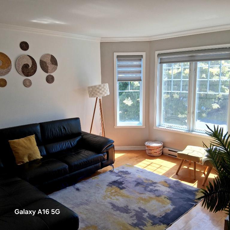 Maison semi-détâchée à louer | 2900878