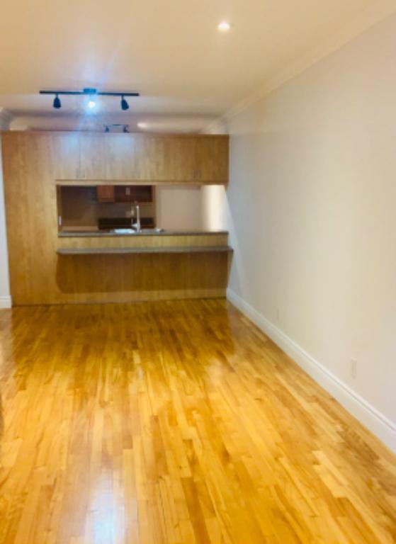 Condo à louer 4 et demi | 2900887