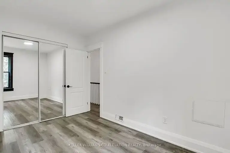 8 Ravina Crescent #UPPER | 8 Ravina Crescent, Toronto | 2900970