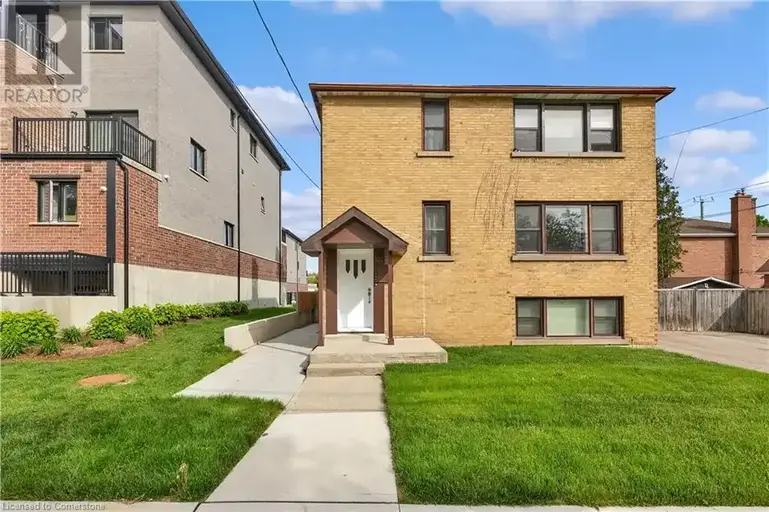 102 SYDNEY Street N Unit# 2 | 102 SYDNEY Street N Unit# 2, Kitchener | 2900978