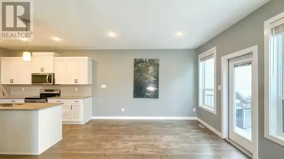 602 Bluebell Bay W | 602 Bluebell Bay W, Lethbridge | 2905826