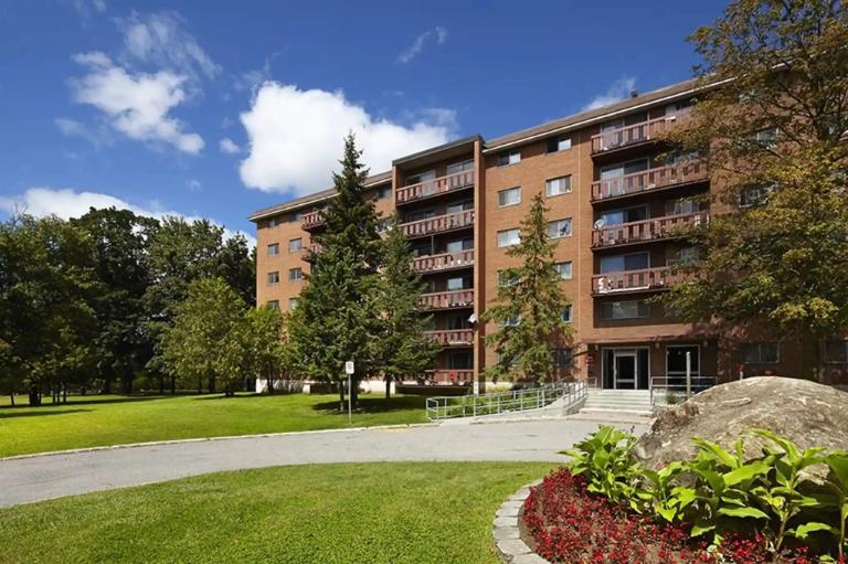 1 CH - 1 SDB - Gatineau - $1,395 /mo | 2903026