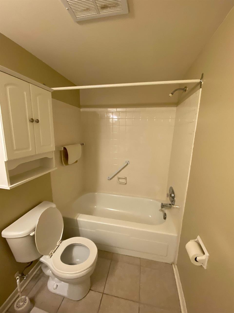 1 CH - 1 SDB - Saint-Jean-sur-Richelieu - $1,245 /mo | 2903102