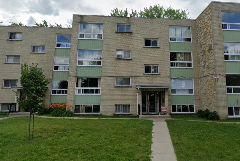 1224-1264 Breton | 1224 Breton, Chambly | 2903168