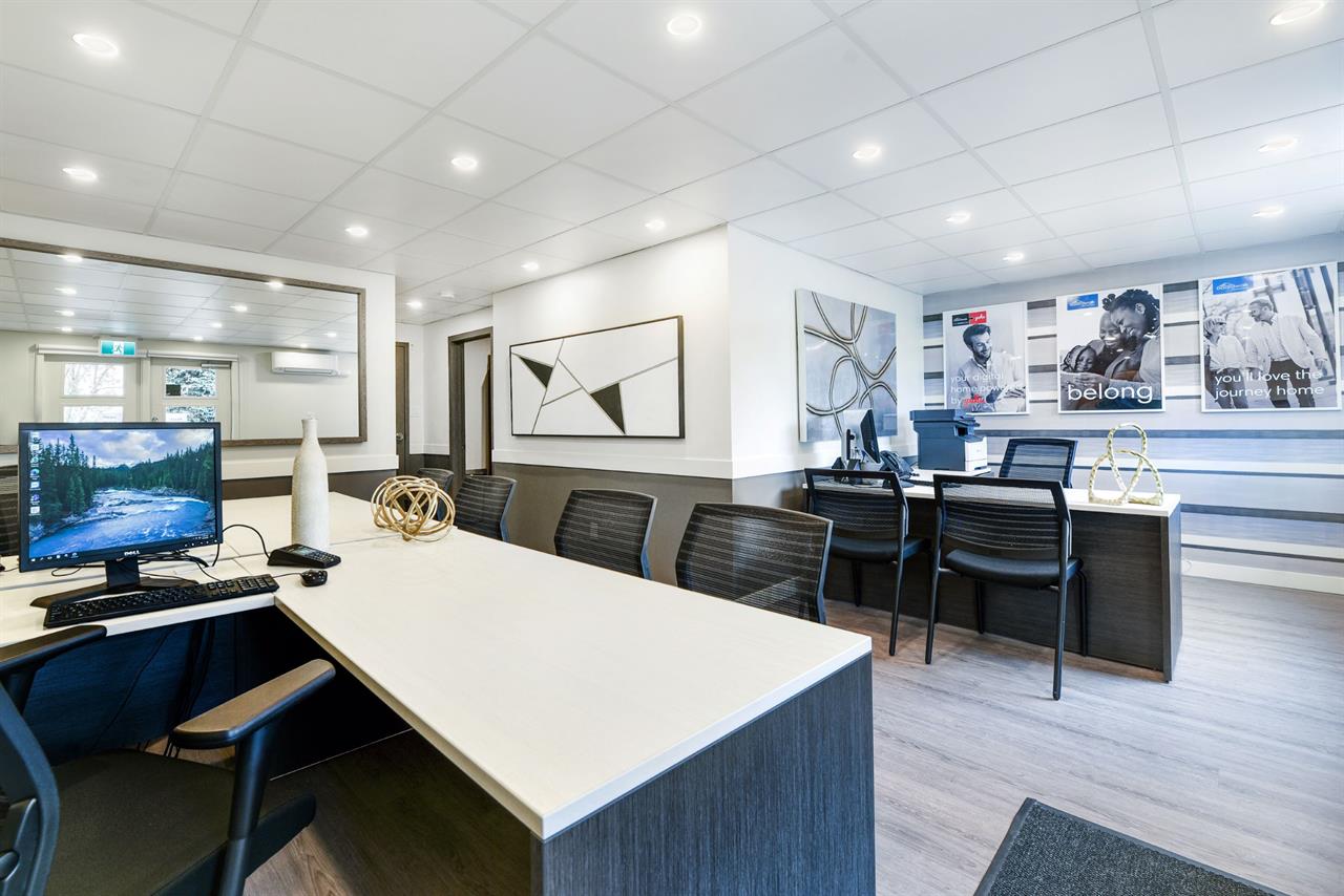 Lakeview Apartments | 2903287