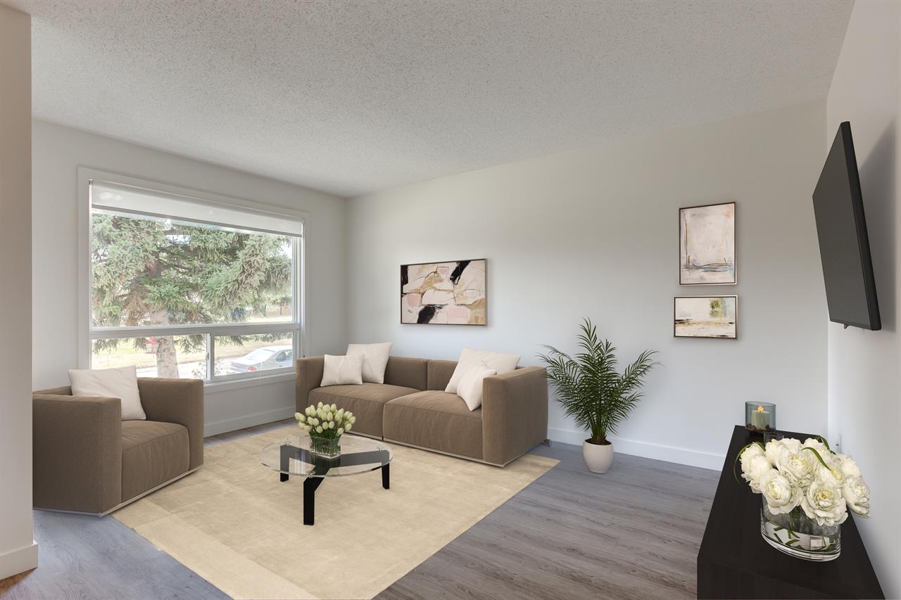 Radisson Village I | 2903391