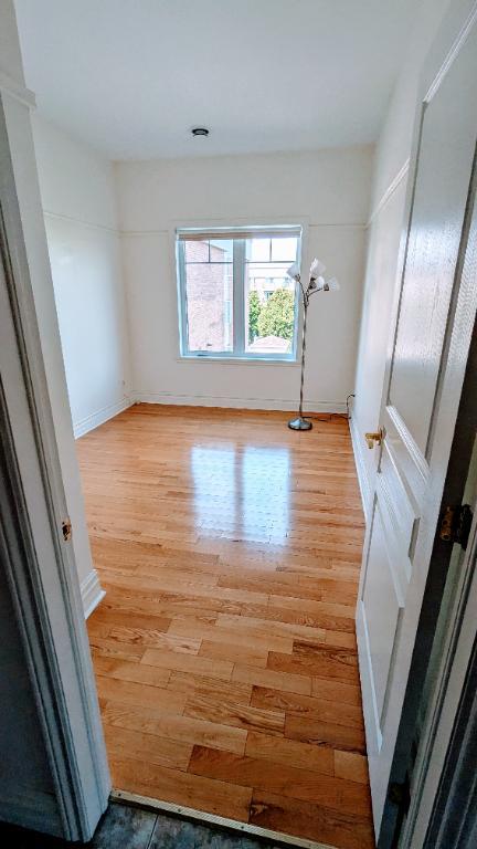 Magnifique condo 4 ½ en localisation idéale – Parc de la Cité | 2903554