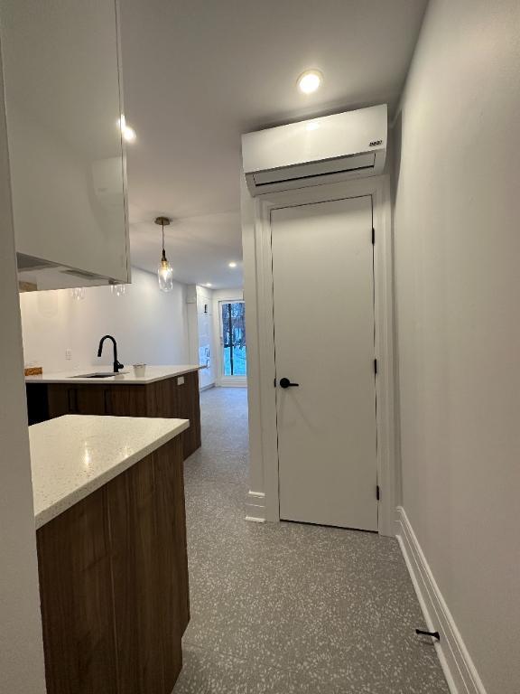 ✨4 1/2 totalement rénové et idéalement situé sur le Plateau-Mont-Royal! | 2903558