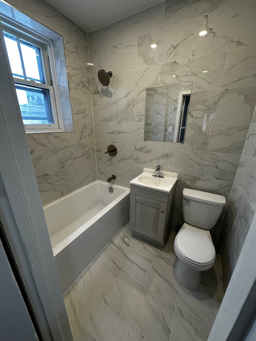 11 - 2144 Boulevard Décarie, Montréal | 2903657