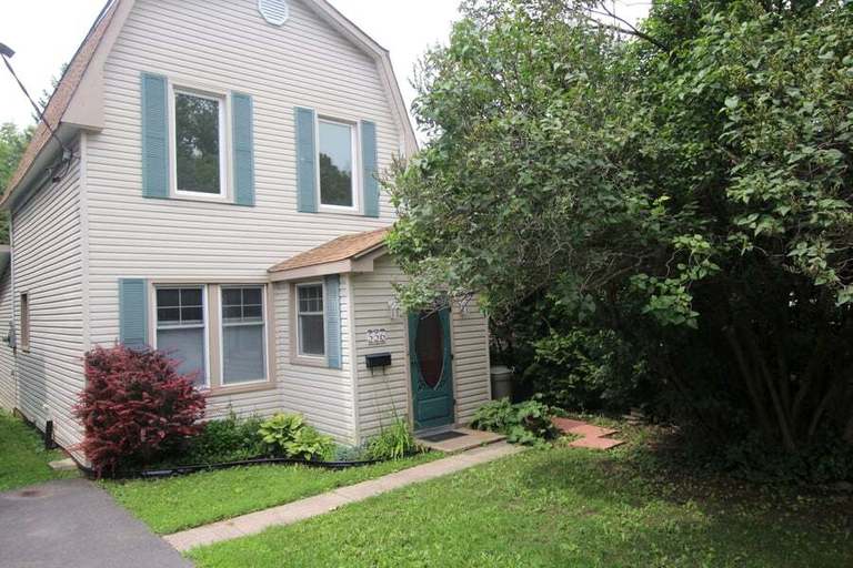 556 Melbourne Avenue | 556 Melbourne Avenue, Ottawa | 2909806