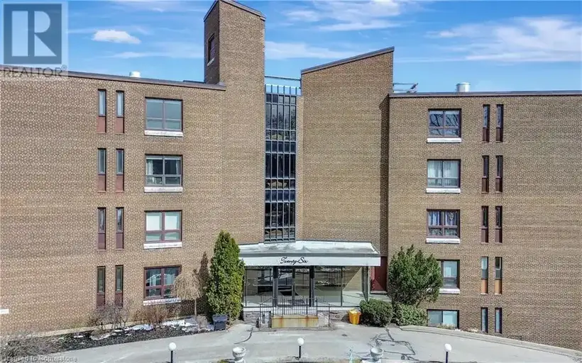 26 WENTWORTH Avenue Unit# 5N | 26 WENTWORTH Avenue Unit# 5N, Cambridge | 2903755