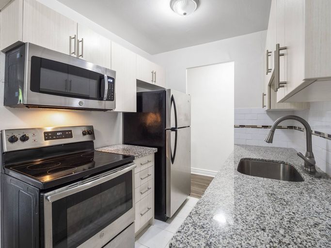 Dawes Apartments | 508 Dawes Road, East York | 2903798