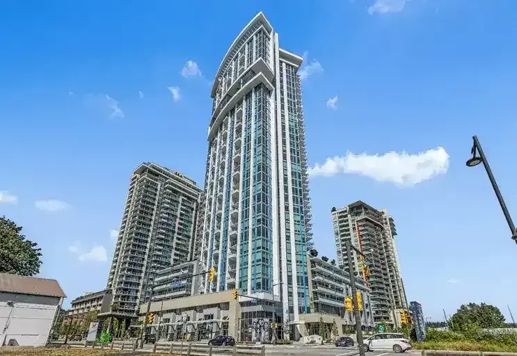 Stunning Luxury 2bed 2bath plus den condo with Panoramic view | 1500 Fern Street, North Vancouver | 2903919