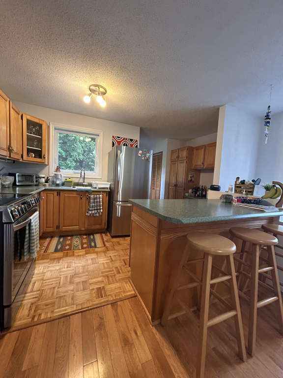TRÈS BELLE MAISON À CHELSEA POUR 3200$ | 2904043