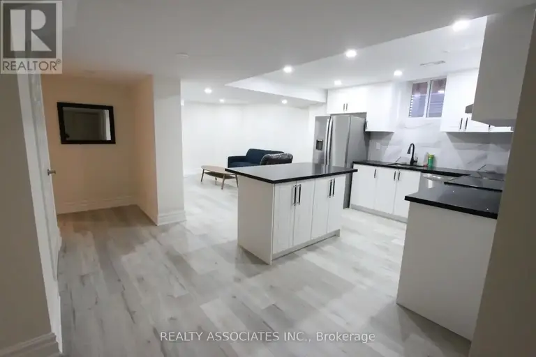 BSMT - 33 MUIRSIDE ROAD | BSMT - 33 MUIRSIDE ROAD, Vaughan | 2904100