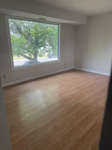 Duplex 3 bedroom house in Edmonton Ab | 8299 29 Avenue NW, Edmonton | 2905954