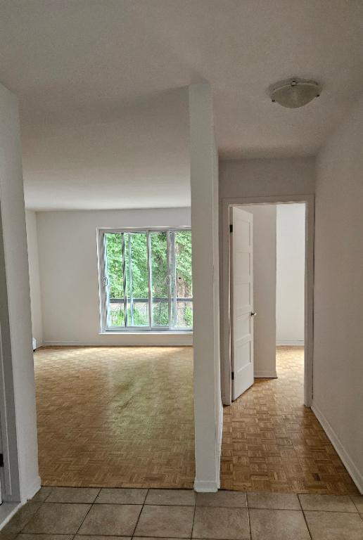 Tranquillité avec balcon sur le golf à St-Lambert | 2906047
