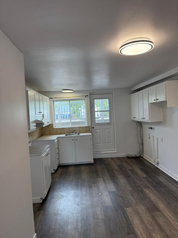 51/2 a Boisbriand dispo maintenant Juillet 2025 internet 2 stationnements, Loker, Thermopompe | 2906049