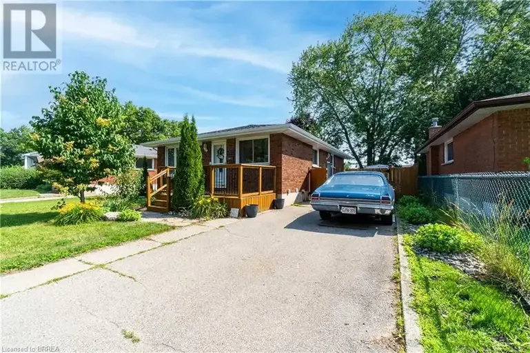20 FRONTENAC Avenue Unit# Upper | 20 FRONTENAC Avenue Unit# Upper, Brantford | 2906237