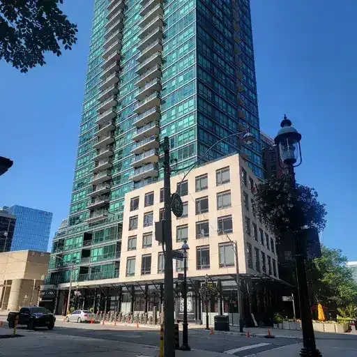 Luxury 1 Bd+Den at 1 Scott! Steps to St. Lawrence Mkt, Union, King+Yonge—Stunning! | 1 Scott Street, Toronto | 2906248
