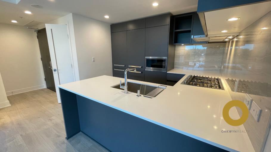 Spacious 2 Bed 1 Bath at Hensley in Coquitlam | 450 Westview Street, Coquitlam | 2927654
