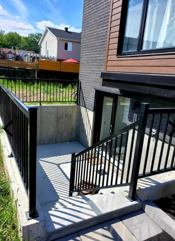 Grand 3 ½ à louer tout inclus lumineux et moderne | 2908133