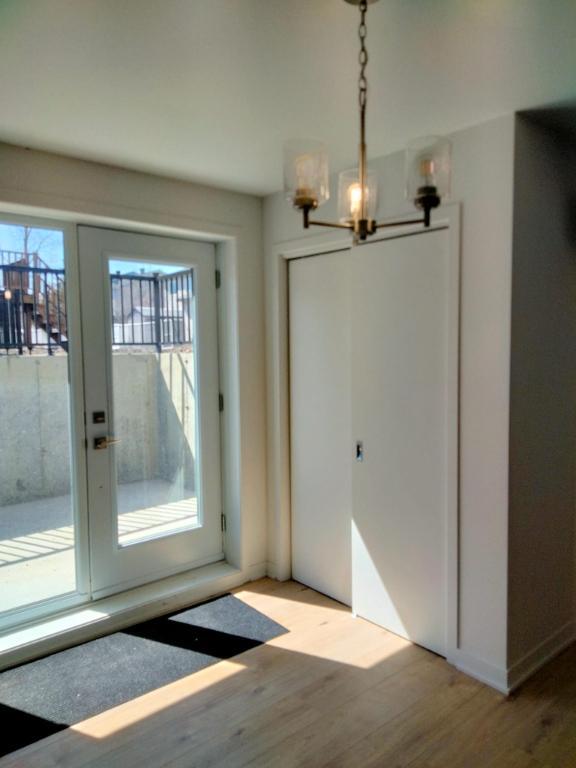Grand 3 ½ à louer tout inclus lumineux et moderne | 2908133
