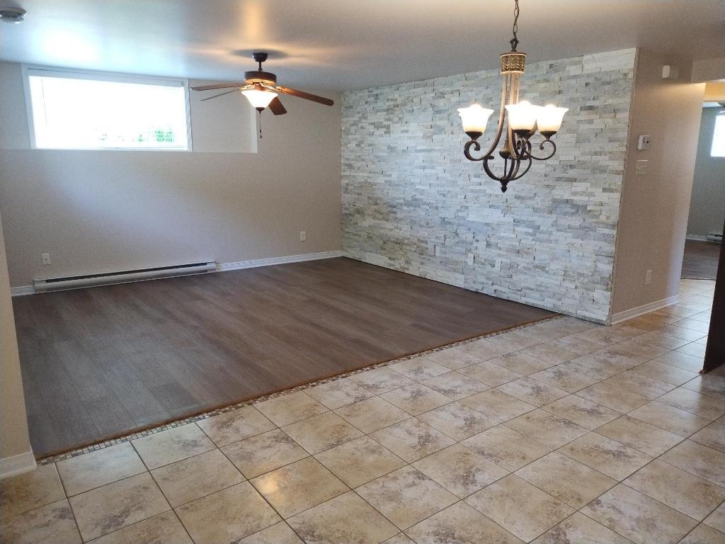 Mcmasterville 5 1/2 Logement , LIBRE , Bas de maison duplex, rare sur le marché ! | 2908140