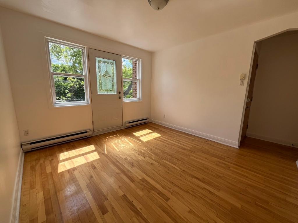 Grand appartement 3 1/2 à louer - Rosemont - La Petite-Patrie | 2912302