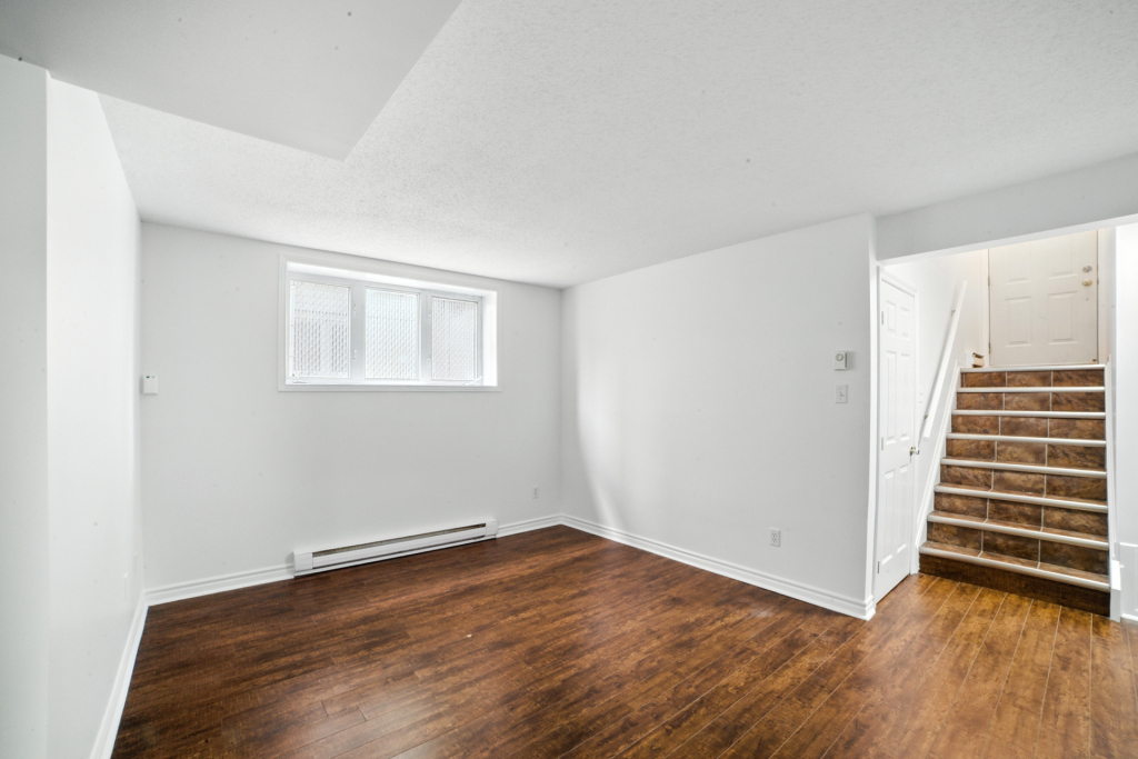 EMPLACEMENT + CUL DE SAC CENTRE VILLE | 2912357