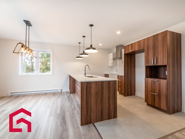 Appartement Saint-Lazare À Louer | 2912403