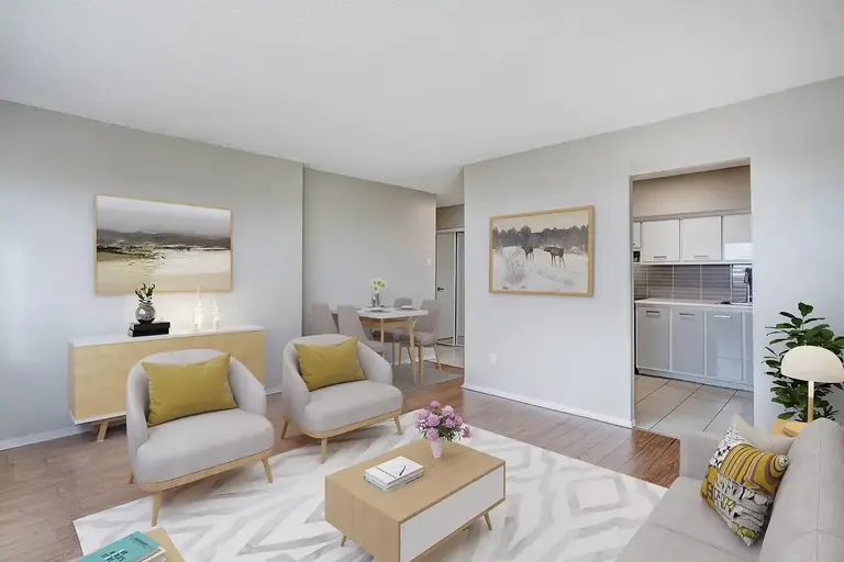 La Maison du Sommet | 4020 Boulevard Saint-Jean, Dollard-des-Ormeaux | 2916936