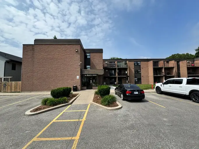 211- 130 Sheldon Avenue | 130 Sheldon Avenue, Chatham | 2912615