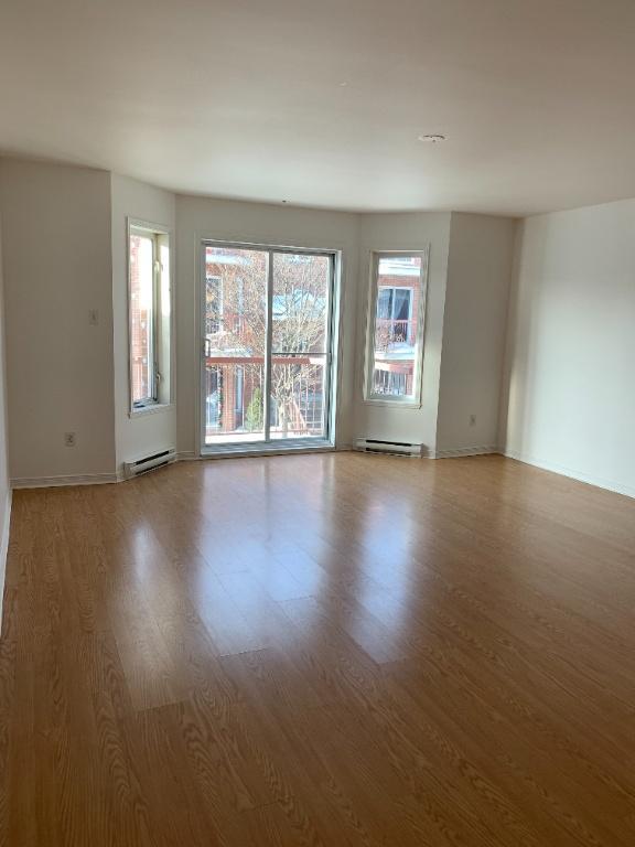 Grand 4 1/2 style condo à louer à Boisbriand | 2912883