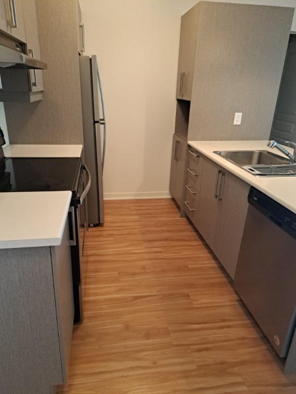🏡 Á louer 4 ½ + Bureau – Tout Inclus – Mois de Juillet Gratuit ! | 2913276