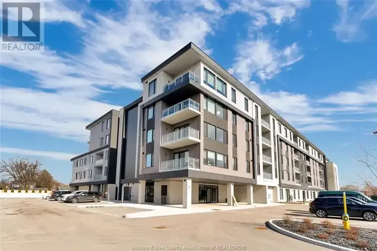 14400 TECUMSEH ROAD Unit# 111 | 14400 TECUMSEH ROAD Unit# 111, Tecumseh | 2913476