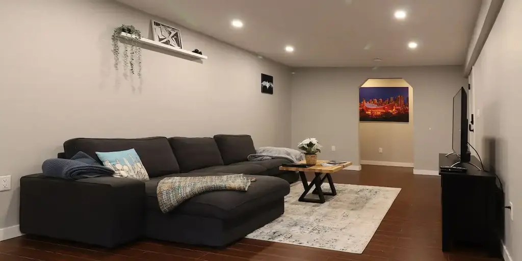 Fully Furnished & Renovated  2 Bed Basement Suite- All Bills Included | Calgary | 2913498