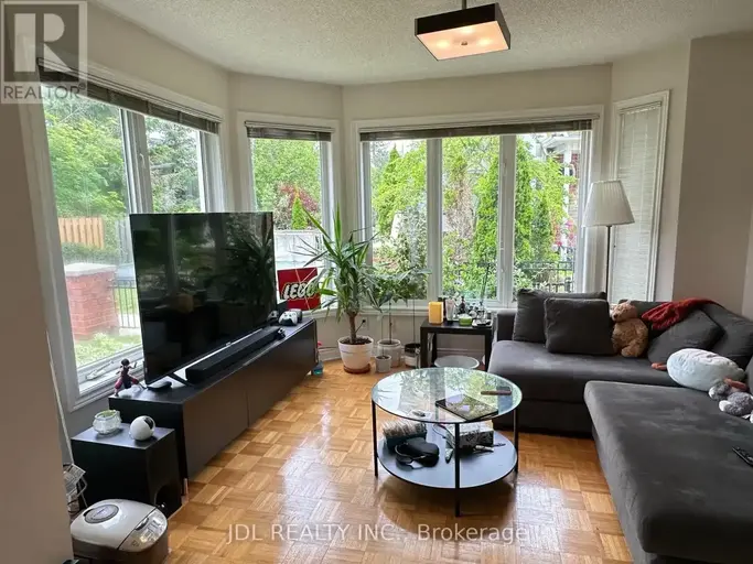 174 - 18 CLARK AVENUE W | 174 - 18 CLARK AVENUE W, Vaughan | 2913573