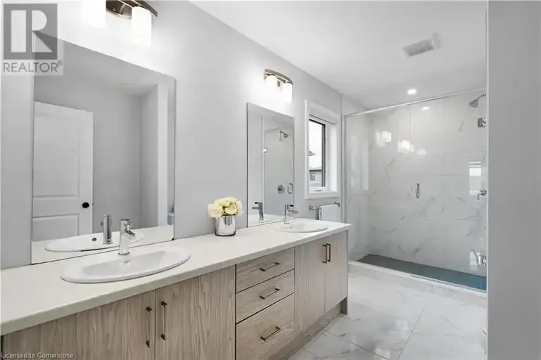 1554 HENRICA Avenue | 1554 HENRICA Avenue, London | 2913585