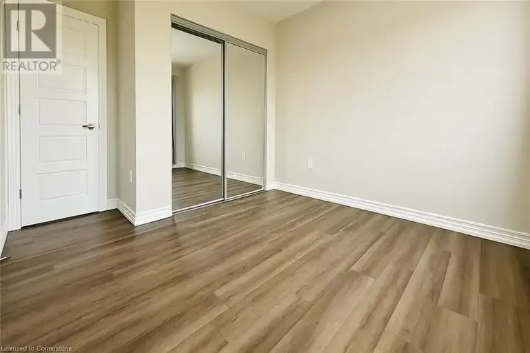 8 SAXONY Street | 8 SAXONY Street, Kitchener | 2914017