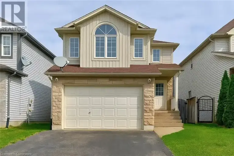 UPPER-10 VERONA Street | UPPER-10 VERONA Street, Kitchener | 2914223
