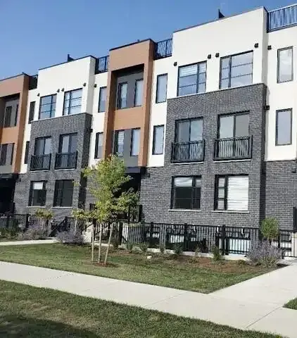 Townhouse for rent | 149 - 3900 Savoy Street, London | 2914322