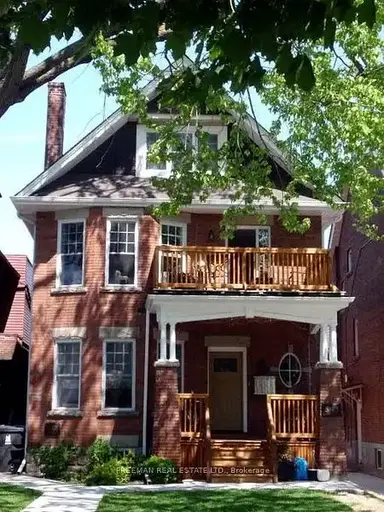 Spacious 2-bedroom, 2-bath, 3-storey home on a prime street in the desirable Annex neighborhood. | 543 Palmerston Boulevard, Toronto | 2915892