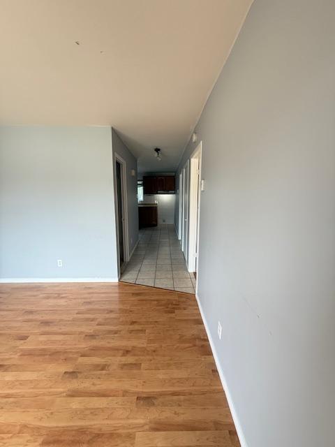 LAVALTRIE 4 1/2 CENTRE -VILLE A PIED DE TOUTES LES SERVICES LIBRE | 2916764