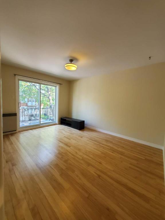 Beau 3 1/2 a louer dans le cartier Villeray / Renovated 3 1/2 apartment in Villeray | 2922351